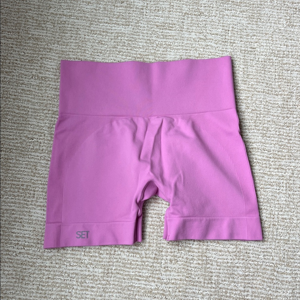 SET Active Vibrant Pink Shorts